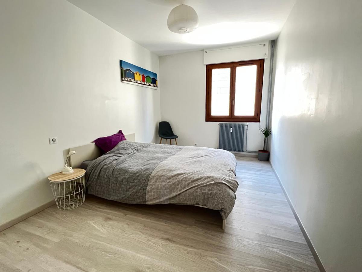Superbe Appartement Centre Ville Nimes Exterior photo